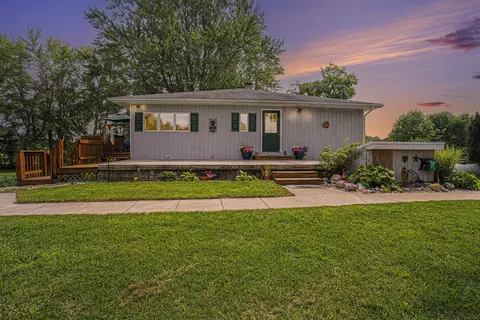 8506 E Garfield Rd, Hesperia, MI 49421