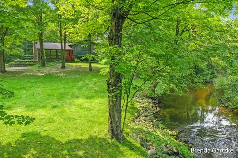 12233 Algoma Ave, Sparta, MI 49345