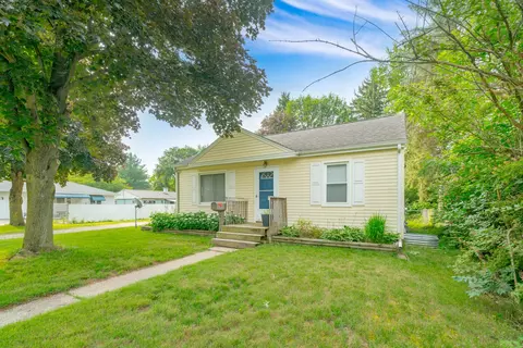 15 Kellogg St, Battle Creek, MI 49037