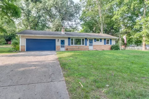 268 Edmonds Rd, Battle Creek, MI 49017