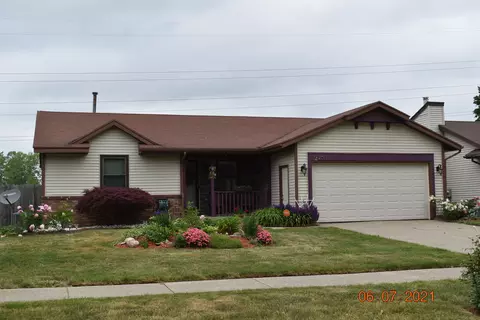 2741 Rum Creek Dr SE, Kentwood, MI 49508