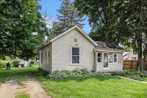 153 Elm St, Marcellus, MI 49067 photo 3