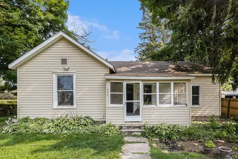 153 Elm St, Marcellus, MI 49067