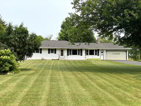 11535 Floria Rd, Delton, MI 49046