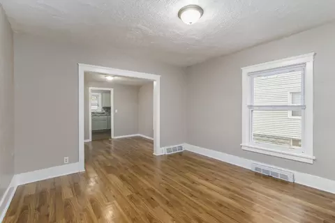 715 S Constantine St, Three Rivers, MI 49093 photo 8