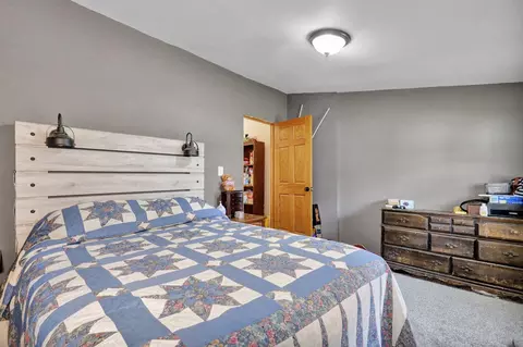 204 E Adams St, Ionia, MI 48846