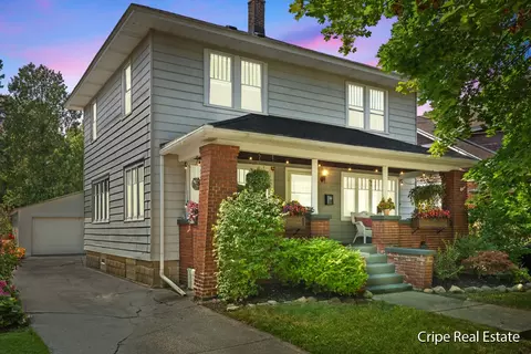 715 Lincoln Ave NW, Grand Rapids, MI 49504