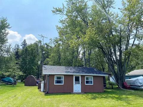 5333 Lake Rd, Reading, MI 49274