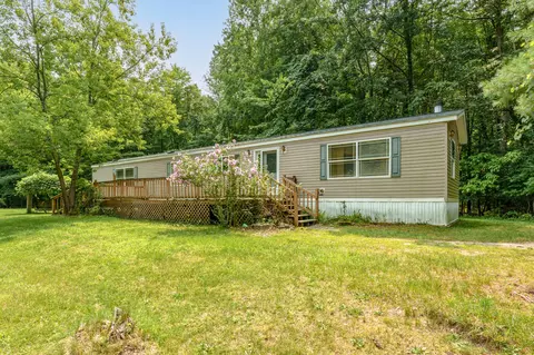 22081 48th St, Grand Junction, MI 49056