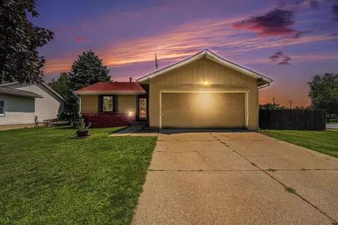 2787 Rum Creek Dr SE, Kentwood, MI 49508