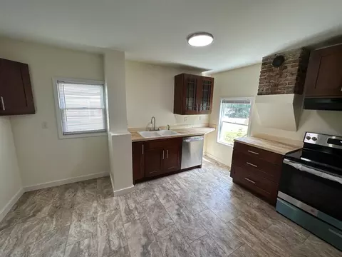 610 Clinton St, Marshall, MI 49068 photo 6