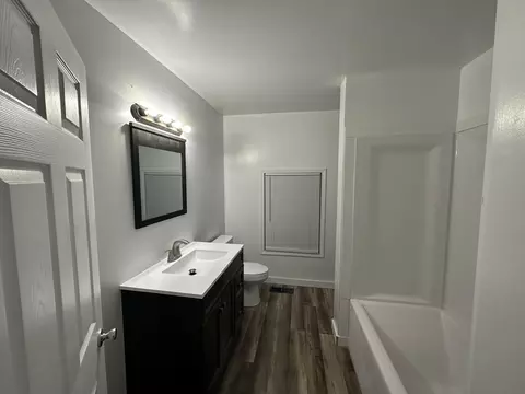 610 Clinton St, Marshall, MI 49068 photo 13