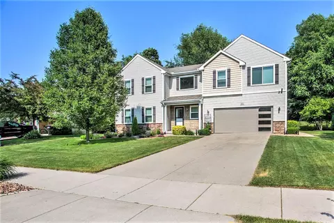 5372 Mccormick Dr SW, Wyoming, MI 49418