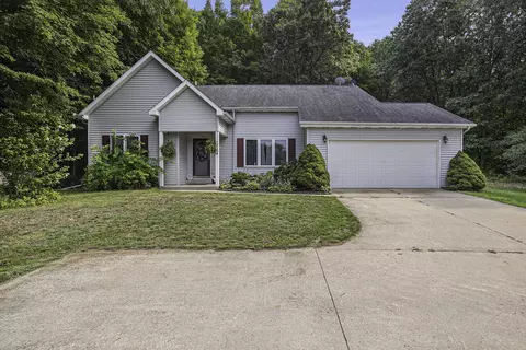 10180 Bellevue Rd, Battle Creek, MI 49014