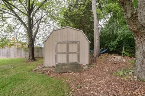 3048 John Glenn Dr, Jackson, MI 49201 photo 39