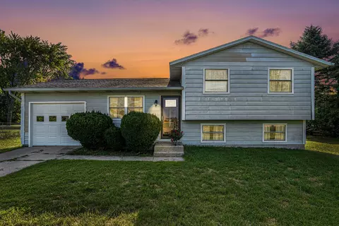 708 S Erie St, Three Rivers, MI 49093