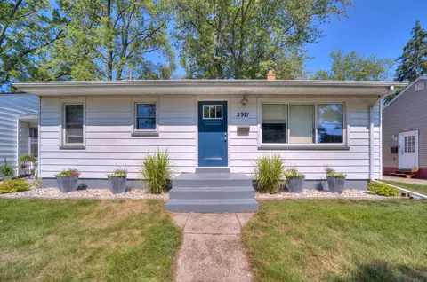 2971 Eastland Rd, Muskegon, MI 49441