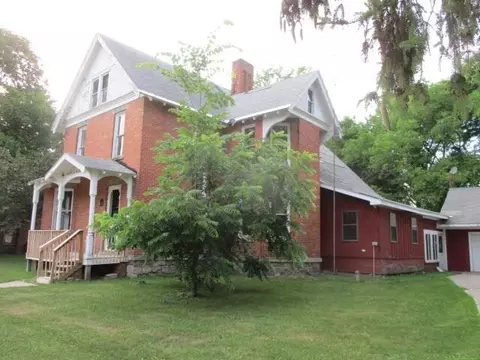 301 E Kalamazoo St, Bloomingdale, MI 49026