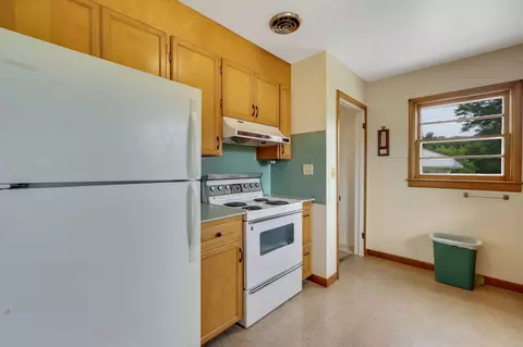 106 E Wells St, Harrietta, MI 49638 photo 8