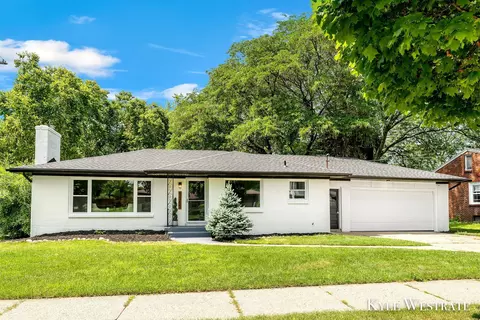 1955 Woodward Ave SE, Grand Rapids, MI 49506