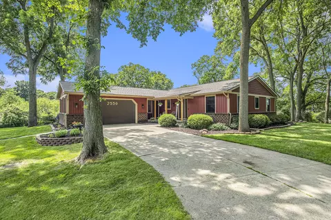 2550 Knapp St NE, Grand Rapids, MI 49505