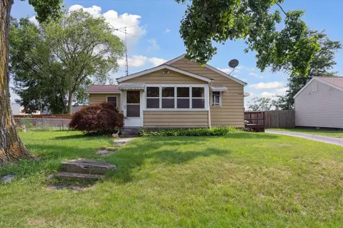1305 Bileda Ct, Jackson, MI 49202 photo 3