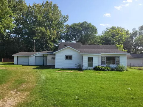 1075 Arney Rd, Sherwood, MI 49089
