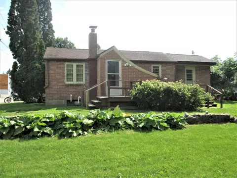 114 Washington St, Sheridan, MI 48884