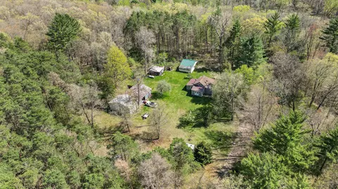 2416 E 72nd St, Newaygo, MI 49337 photo 5