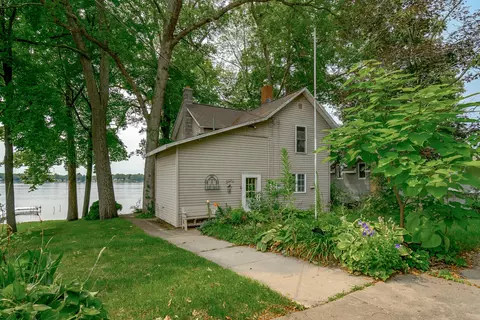4859 Cordes Rd, Delton, MI 49046