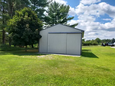 100 12th, Evart, MI 49631 photo 5