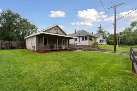 3111 Matthews St, Jackson, MI 49203 photo 2