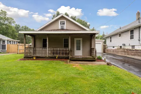3111 Matthews St, Jackson, MI 49203 photo 4