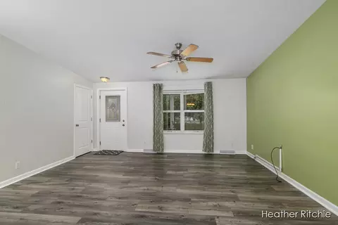 1010 102nd Ave, Plainwell, MI 49080 photo 5