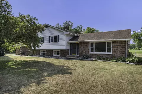 8505 W De Ave, Kalamazoo, MI 49009