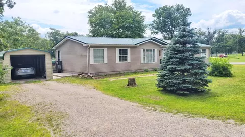 766 E Adda St, White Cloud, MI 49349