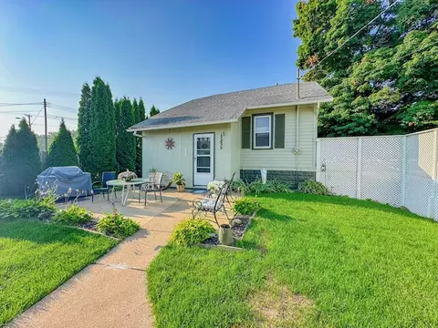1826 Spring Arbor Rd, Jackson, MI 49203 photo 39