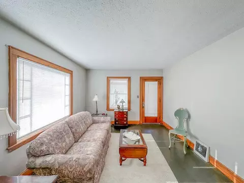 1826 Spring Arbor Rd, Jackson, MI 49203 photo 9