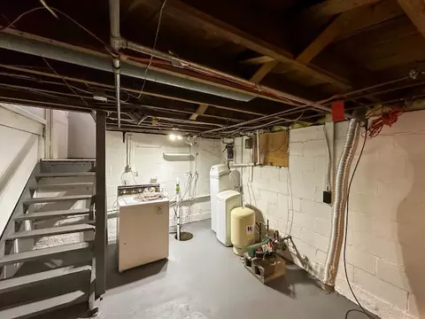 1826 Spring Arbor Rd, Jackson, MI 49203 photo 29