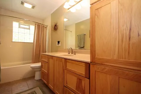 9805 E Ts Ave, Vicksburg, MI 49097 photo 11