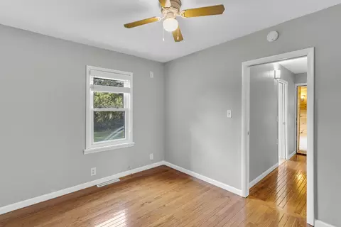 5012 Oak Point Rd, Jackson, MI 49201 photo 25