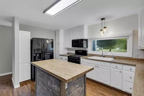 5012 Oak Point Rd, Jackson, MI 49201 photo 15