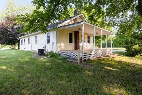 5012 Oak Point Rd, Jackson, MI 49201 photo 10