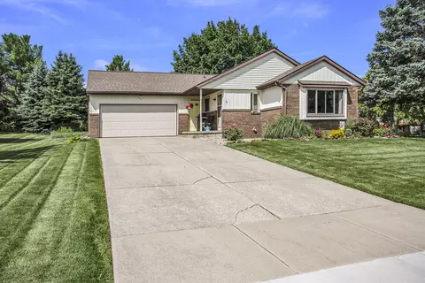 7075 Brooklyn Ave SE, Grand Rapids, MI 49508
