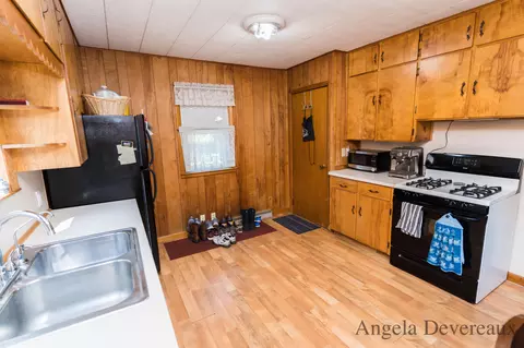 717 Millard St, Belding, MI 48809 photo 19