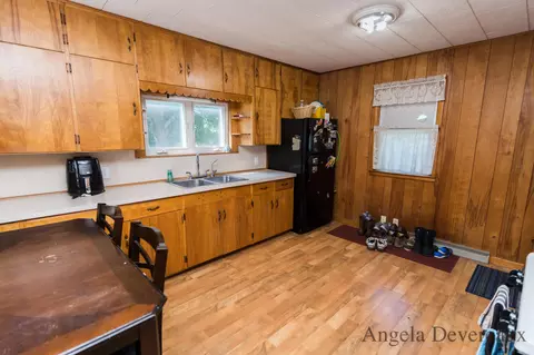 717 Millard St, Belding, MI 48809 photo 23