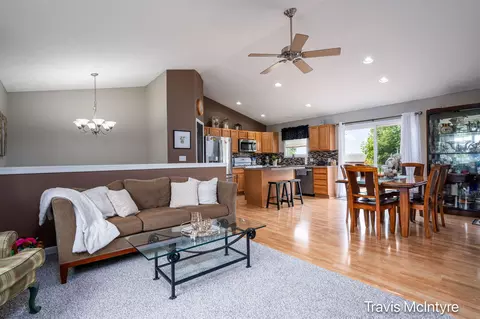 5979 N Whites Bridge Rd, Belding, MI 48809 photo 7
