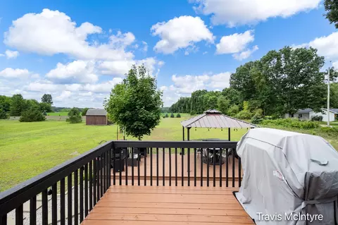 5979 N Whites Bridge Rd, Belding, MI 48809 photo 19