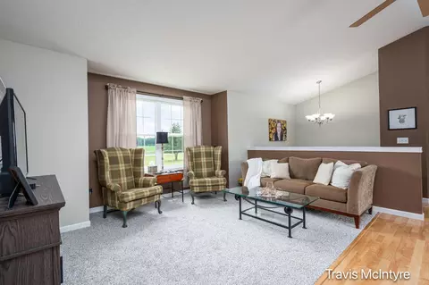 5979 N Whites Bridge Rd, Belding, MI 48809 photo 6