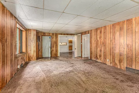 318 N Mill St, Stanton, MI 48888 photo 4
